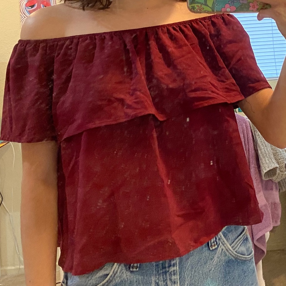 2 off the shoulder tops bundle ❣️